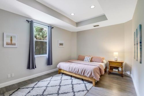 180 23 St, Naples FL 34120-1818 exterior