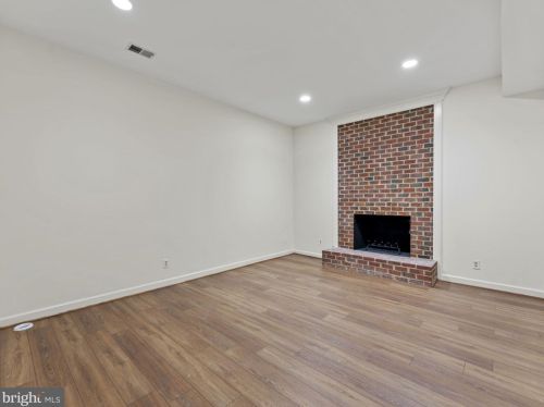 207 Glendale Ave, Alexandria VA 22301-2452 exterior