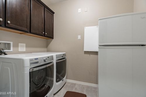 28511 23 Dr, Phoenix AZ 85085 exterior