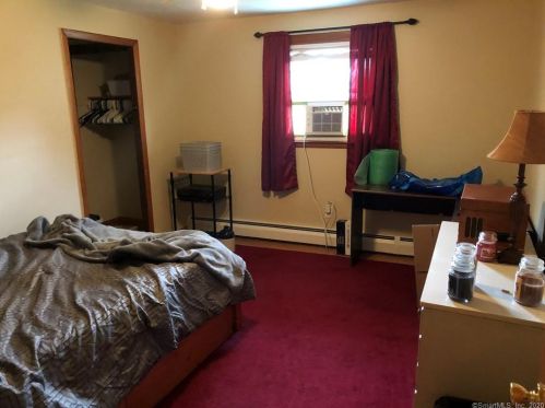 81 Ivain Rd, Torrington CT 06790-4416 exterior