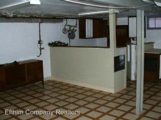 8340 Braddock Dr, Saint Louis MO  63132-2707 exterior