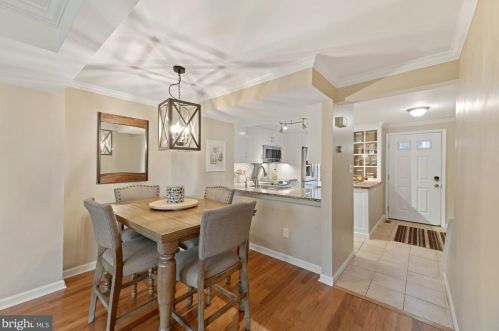 1615 10 St, Arlington VA 22204-4768 exterior