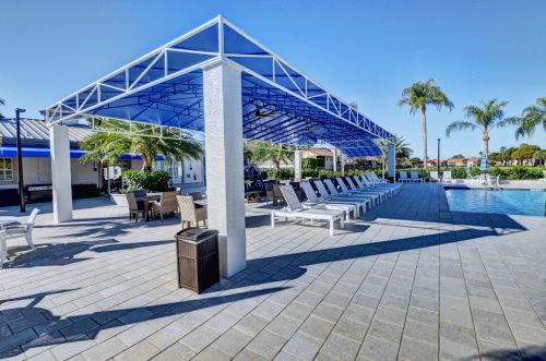 9679 Harbour Lk Cir, Boynton Beach FL 33437-3812 exterior