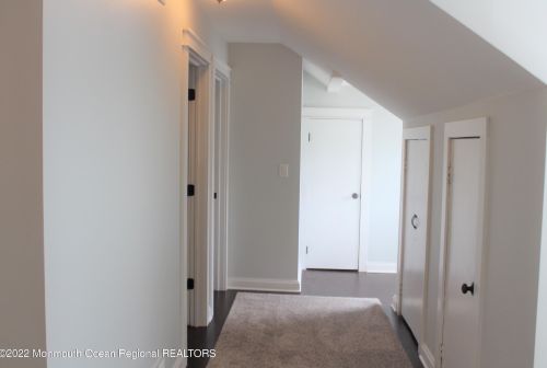 52 4 Winds Dr, Middletown NJ 07748-3141 exterior