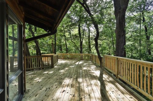 1245 Paloma Dr, Saint Louis MO  63131-1038 exterior