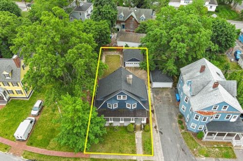 46 Circuit Dr, Providence RI  02905-3715 exterior