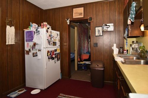 832 Elm St, Woonsocket RI 02895-3507 exterior