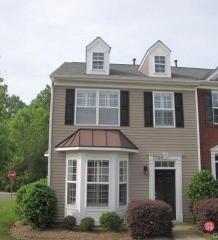 7364 Laurel Valley Rd, Charlotte NC  28273-4400 exterior