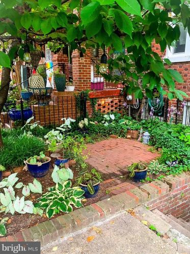 1341 Monroe St, Washington DC  20017-2510 exterior