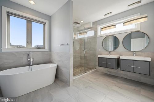 1214 17 St, Philadelphia PA 19132-3929 exterior