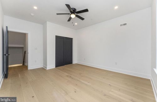 4473 Fleming St, Philadelphia PA 19128-4808 exterior