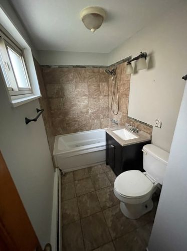 2024 111th St, Chicago IL  60643-4016 exterior