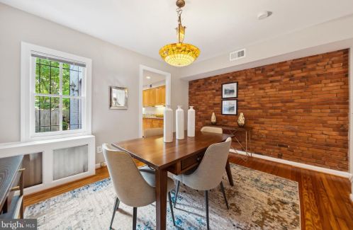 435 5 St, Washington DC 20003-2052 exterior