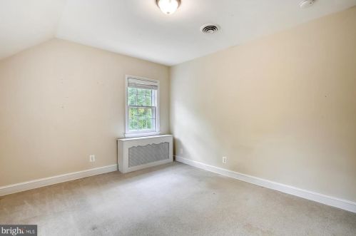 312 Alexandria Ave, Alexandria VA 22301-3036 exterior