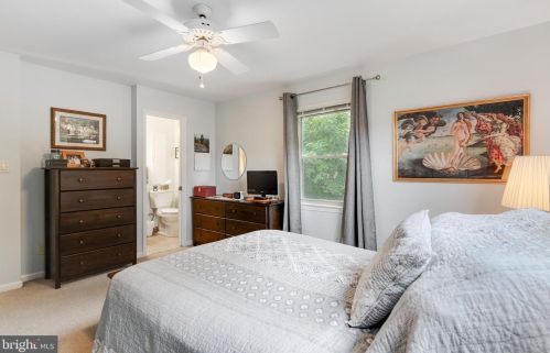 9208 Frst Hvn Dr, Alexandria VA 22309-3216 exterior