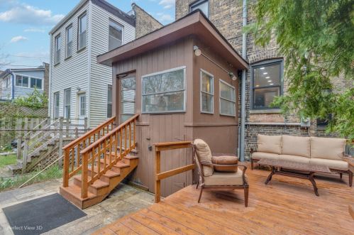 5533 Dorchester Ave, Chicago IL 60637-1720 exterior