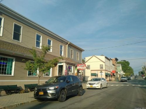 96 Clinton St, Montgomery NY  12549-1007 exterior