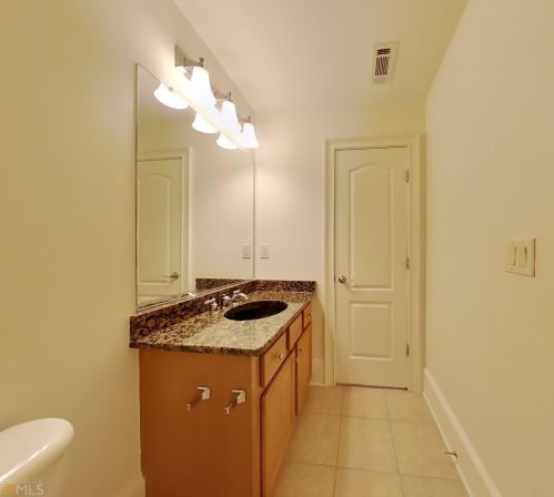 2765 Durham Dr, Atlanta GA  30319-3673 exterior