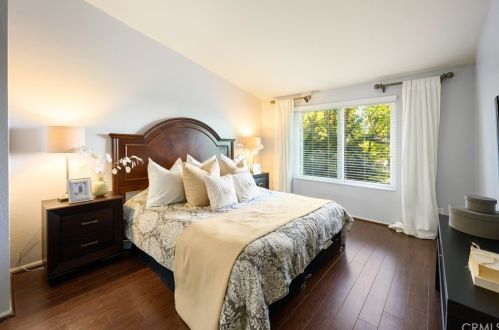 2514 Monterey Pl, Fullerton CA 92833-2031 exterior