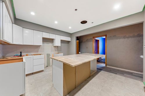 300 Margaret St, Joliet IL 60436-1318 exterior