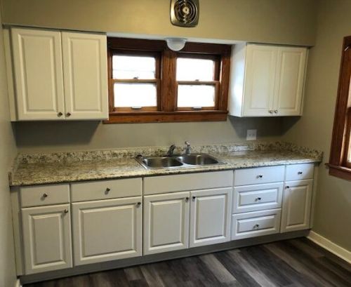 3903 40th St, Milwaukee, WI 53221-1031