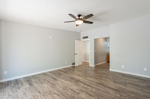 1959 Omar Dr, Tucson AZ  85704-1242 exterior