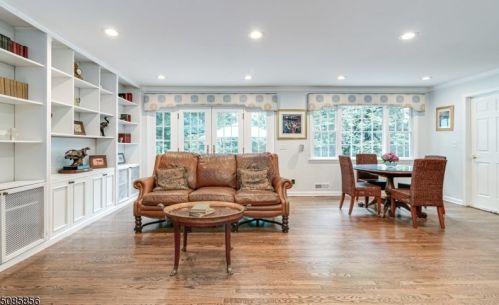 230 Lorraine Dr, Berkeley Heights, NJ 07922-2362