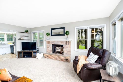 315 Myrtle St, Duluth MN 55811-5124 exterior