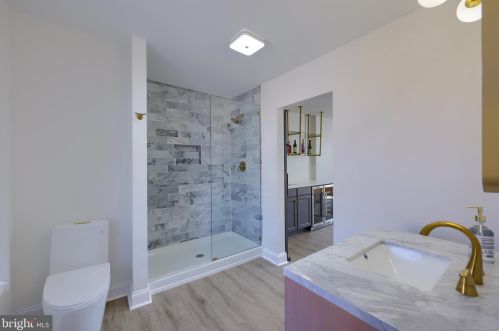 18 Walnut St, Lancaster PA  17602-4924 exterior