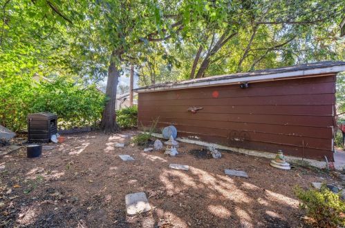 1032 Yale Ave, Saint Louis MO 63117-1823 exterior