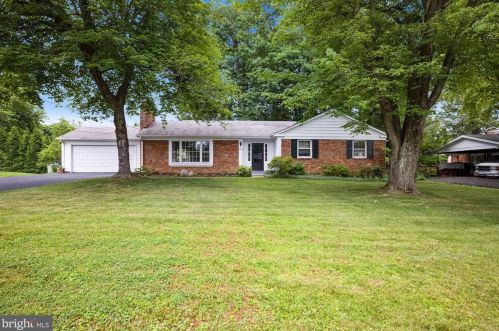 14809 Harvest Ln, Silver Spring, MD 20905-5613