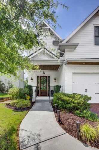 1039 Devine Cir, Atlanta, GA 30319-2311