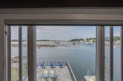 672 Washington St, Gloucester MA 01930-1335 exterior