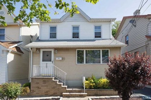 263 Wilson Ave, Fairview, NJ 07022-2014