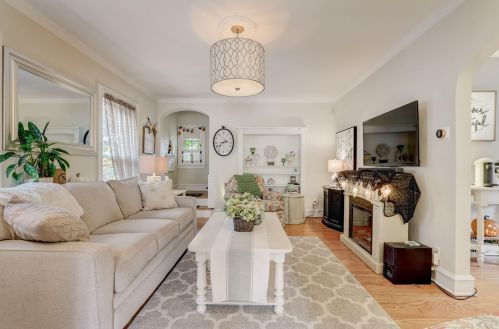 2350 58, Milwaukee WI 53219-2111 exterior