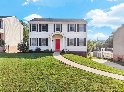 153 Winchester Dr, Pittsburgh, PA 15239-1056