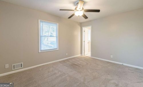 4335 Greenleaf Rd, Atlanta GA exterior