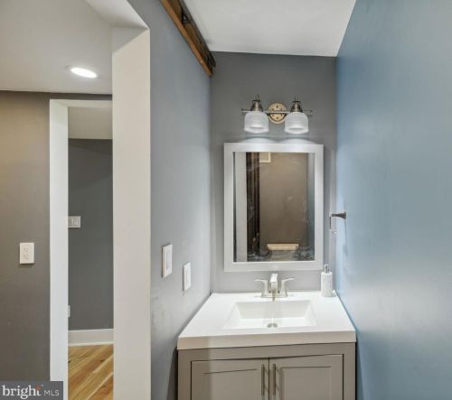 7923 Ashton St, Alexandria VA  22309-1340 exterior