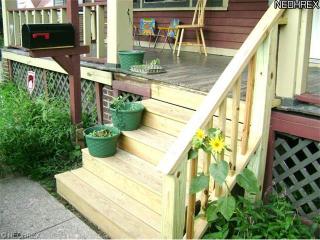 4137 Valley Rd, Cleveland OH  44109-3476 exterior