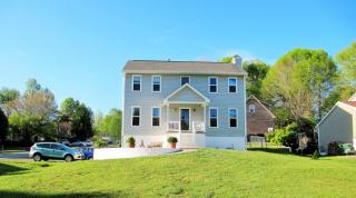 1577 Trinity Garden Cir, Clemmons NC  27012-8383 exterior