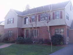 40 Montrose St, Newton, MA 02458-2718