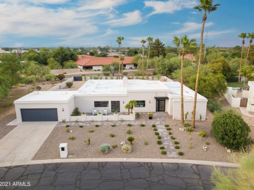 9919 47th Pl, Phoenix AZ  85028-4242 exterior