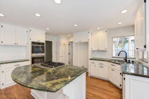 2327 Hartford Ct, Folsom CA 95762-5931 exterior