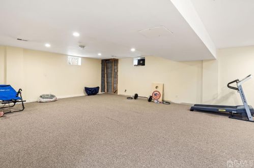 13 Emerson St, Carteret NJ 07008-2521 exterior