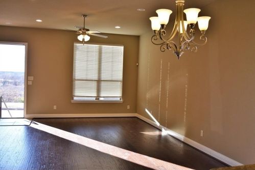 10546 Tenneyson Ridge Dr, Irving TX  75063-5439 exterior