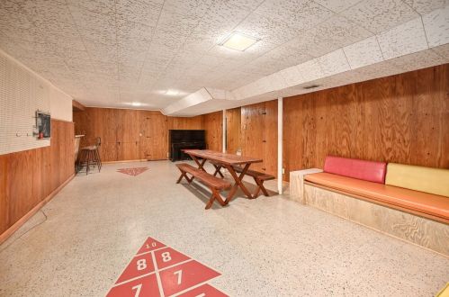 1272 117, Milwaukee WI 53226-3222 exterior