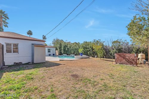 702 Encanto Blvd, Phoenix AZ 85003-1109 exterior