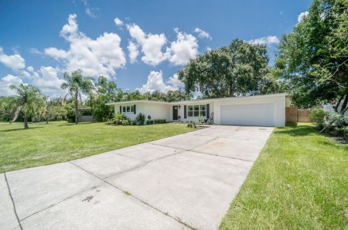 103 Druid Hills Rd, Tampa, FL 33617-4122