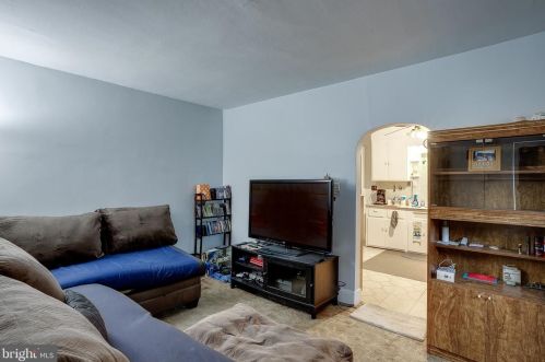 107 Tuttle Ave, Trenton NJ 08629-1403 exterior