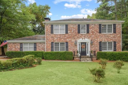 2247 Cherring Ln, Atlanta GA exterior